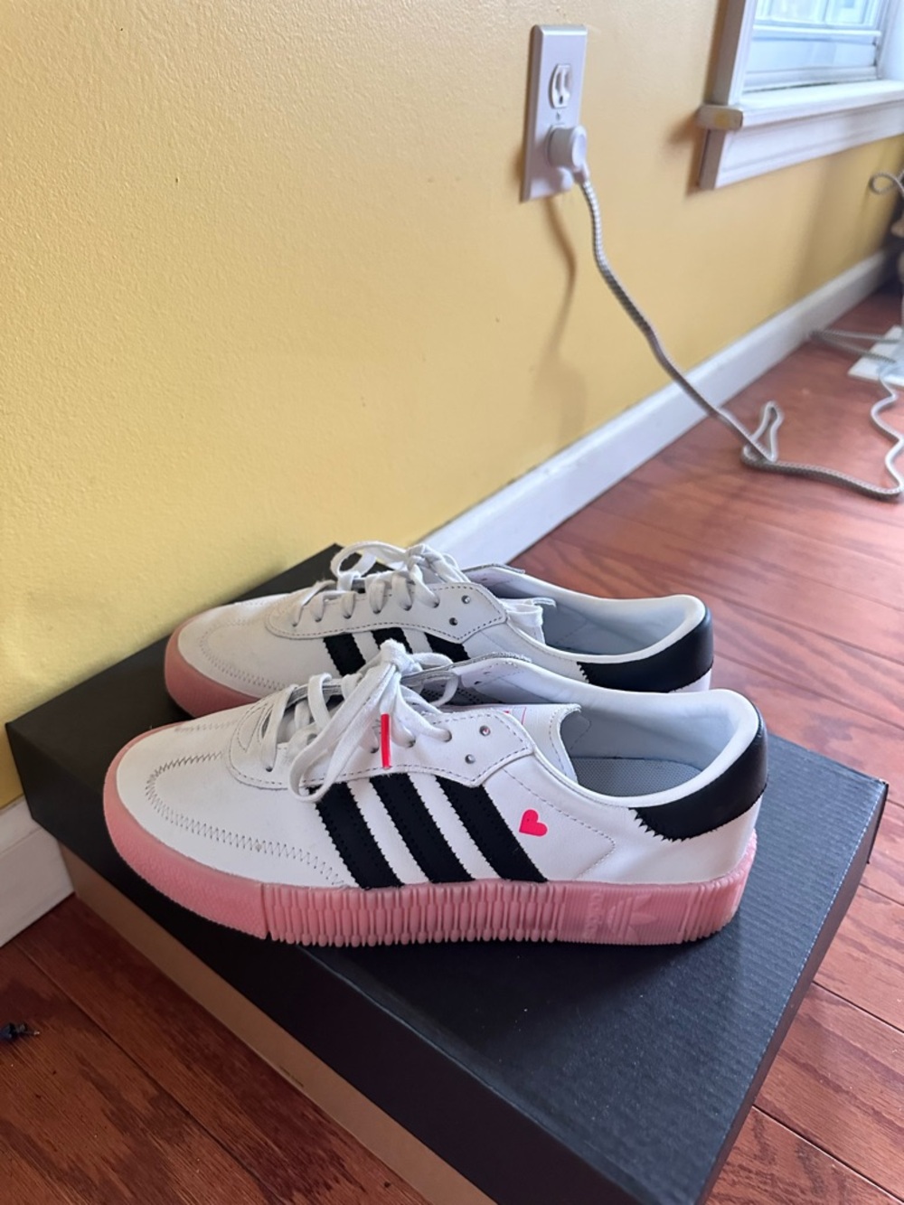 Adidas White Sneakers with Black Stripes and Pink Sole